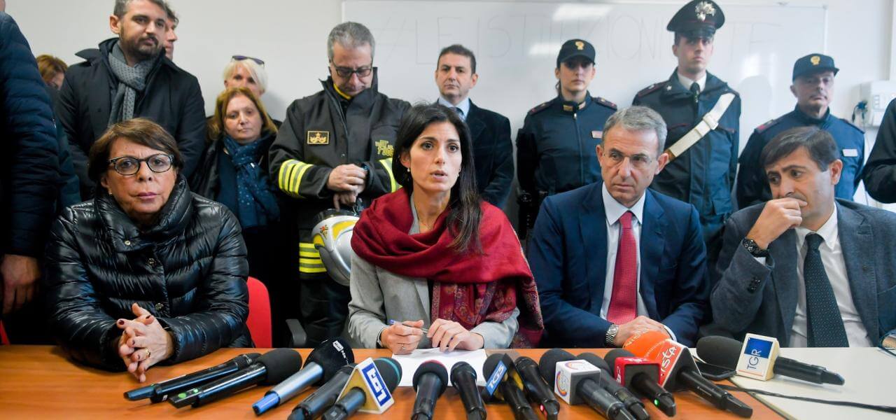 Virginia Raggi e Ministro Costa