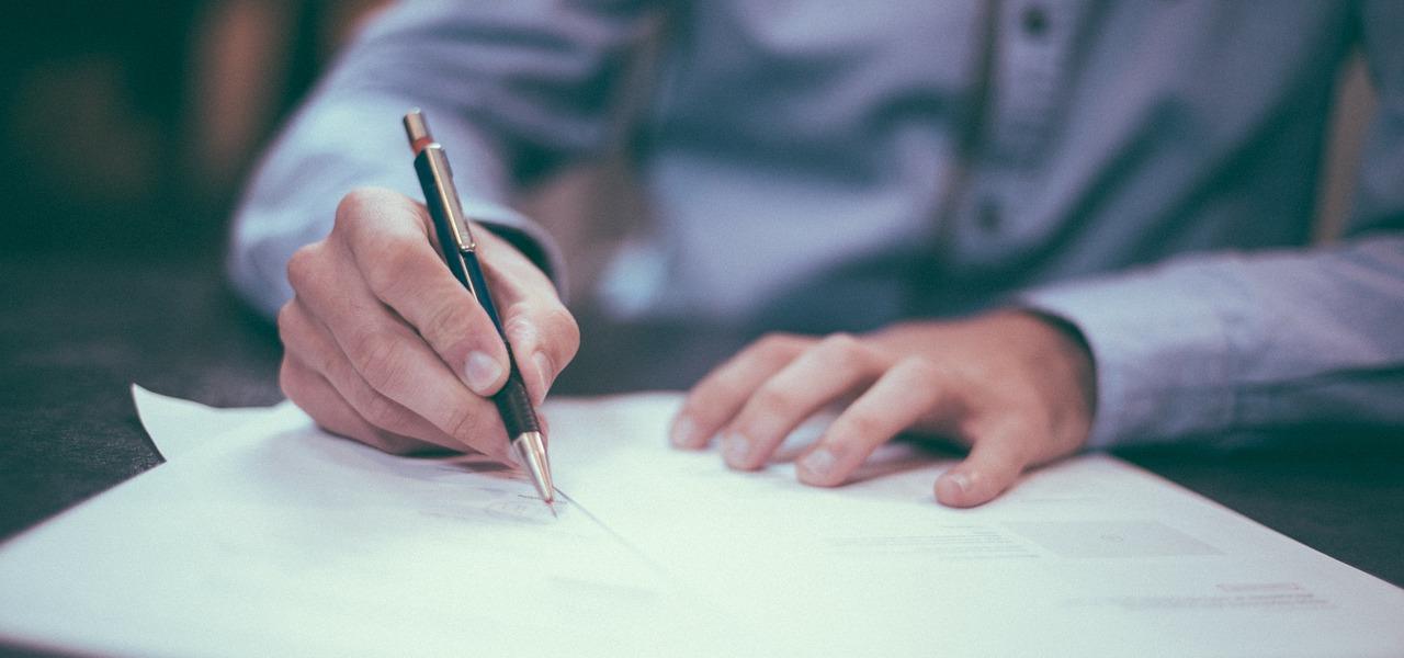 Firma del contratto