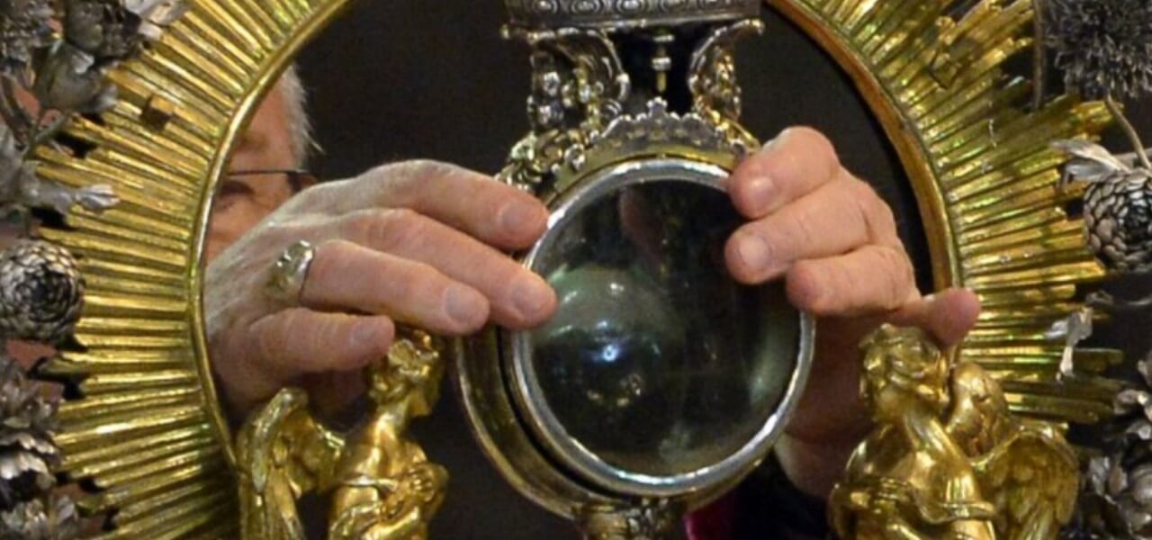 miracolo san gennaro 2018 twitter