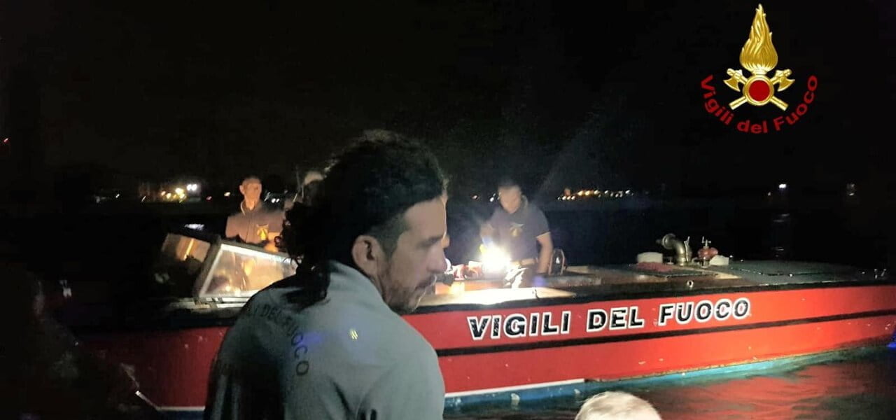 Vigili del fuoco a Venezia: si cerca 50enne