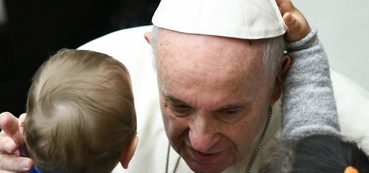papa francesco bambini 2 lapresse1280