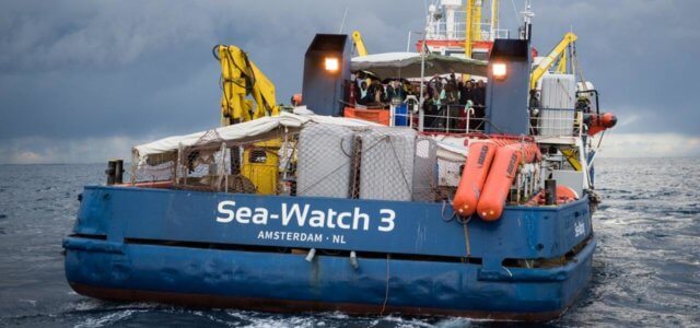 SeaWatch 3 migranti