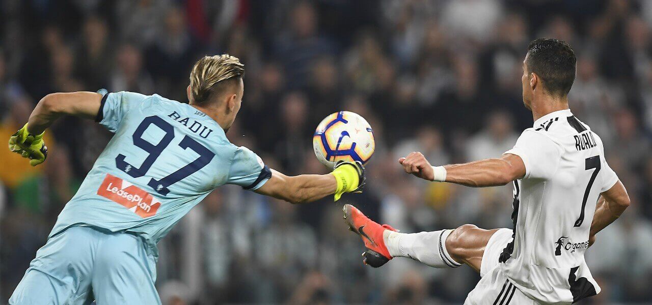 Ionut Radu Ronaldo Genoa Juventus lapresse 2019
