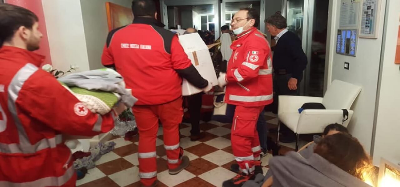 migranti crotone