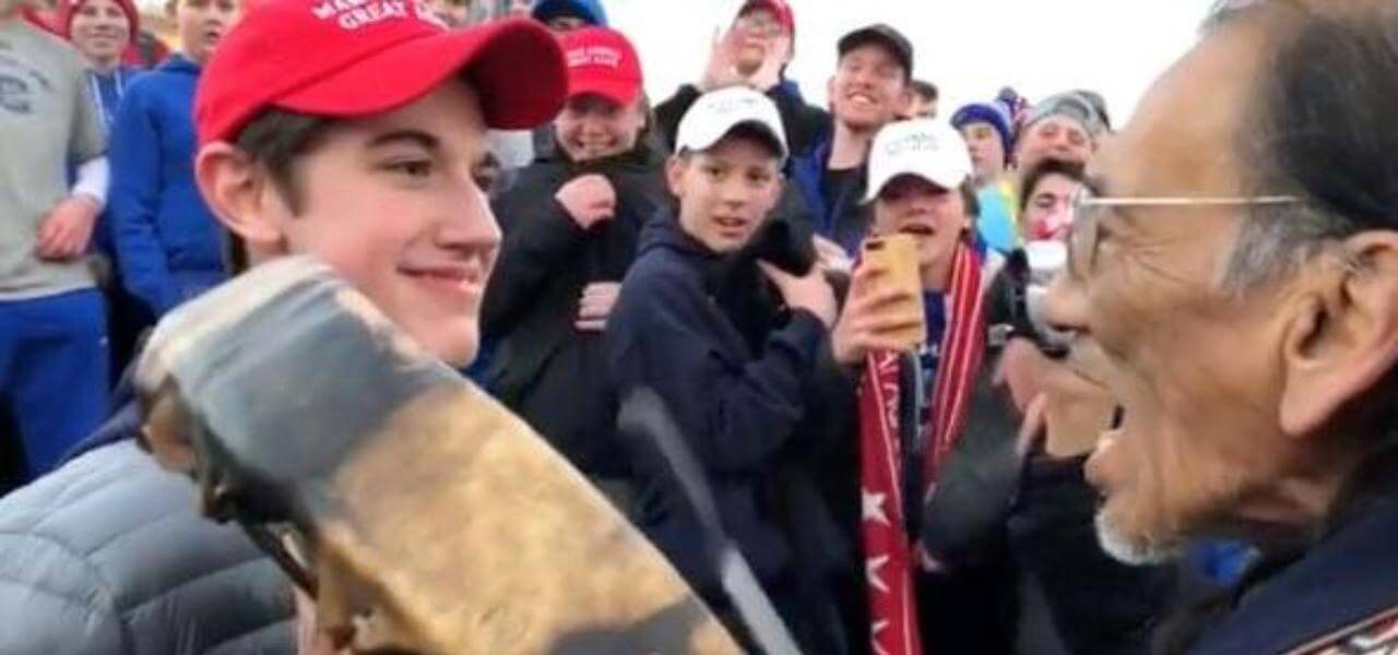Studente e nativo americano