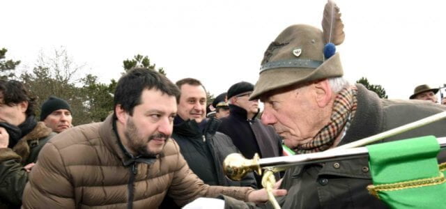Salvini in visita alle foibe