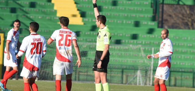 Spighi Piacentini Teramo arbitro lapresse 2019 640x300