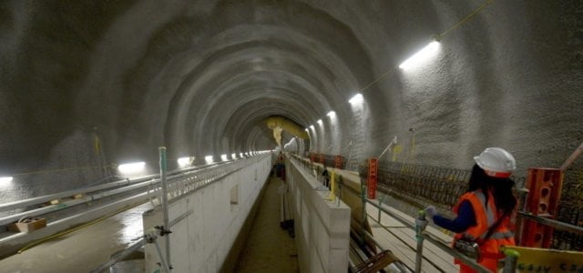 Operaio Galleria Tunnel Lapresse1280 640x300