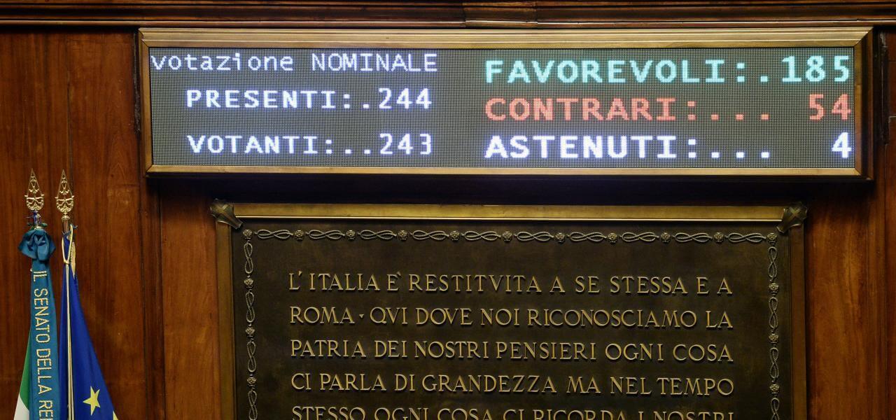 Senato approva legge su taglio parlamentari