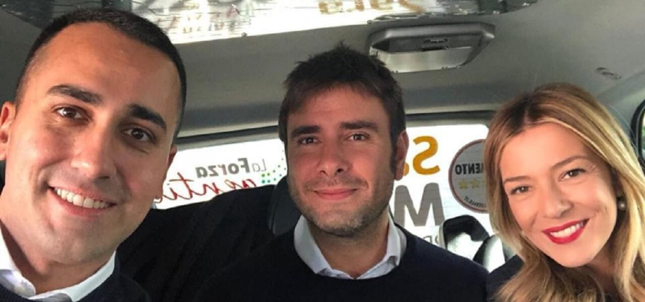 Sara Marcozzi con Di Maio e Di Battista (Facebook)