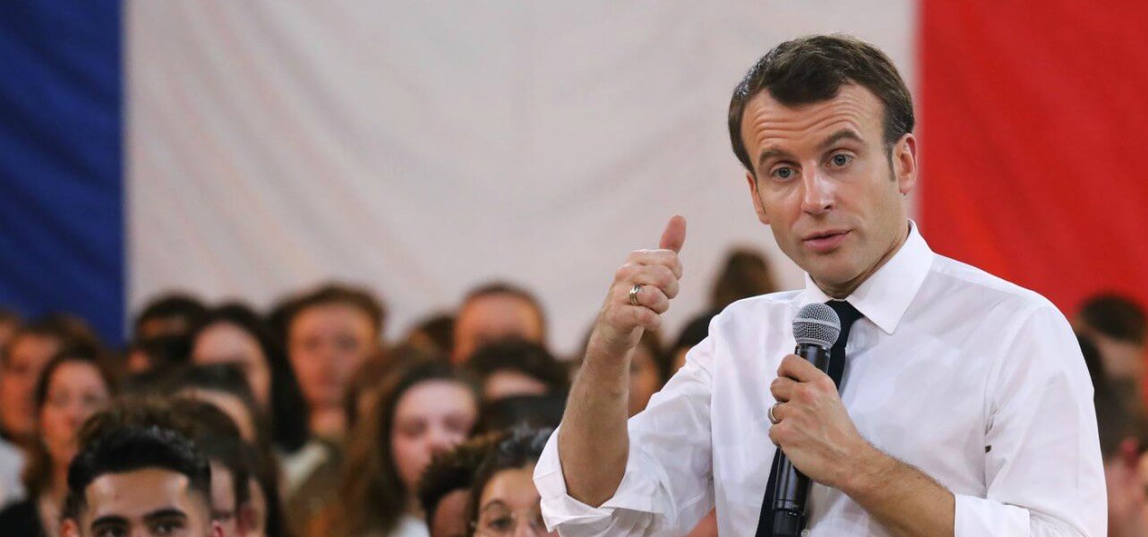 macron comizio scuola lapresse1280
