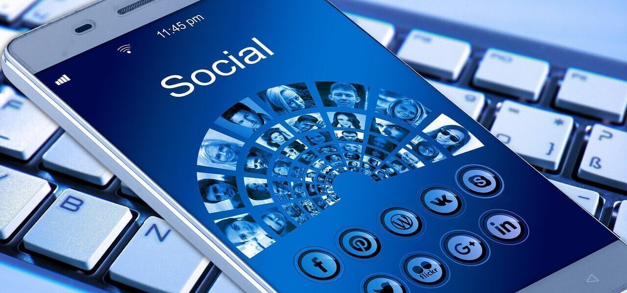 facebook 2019 pixabay