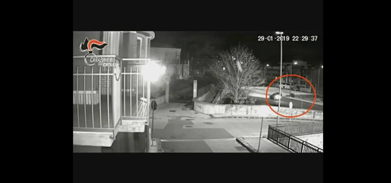 Video choc da Catania: ragazzo investito da 26enne