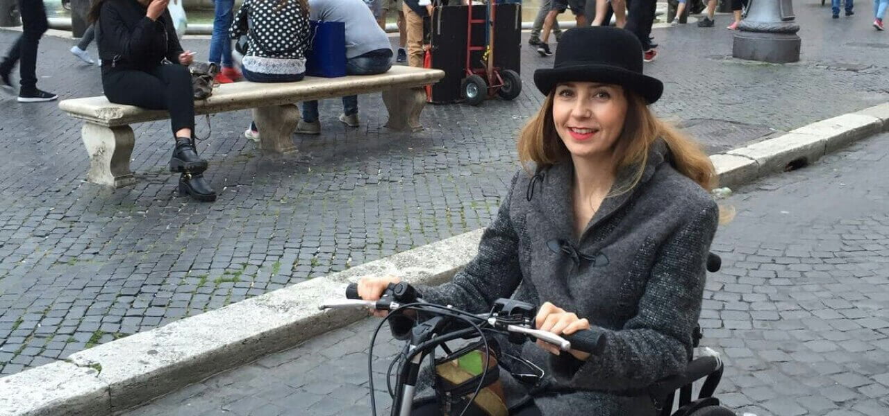 Simona Anedda (Le ragazze)
