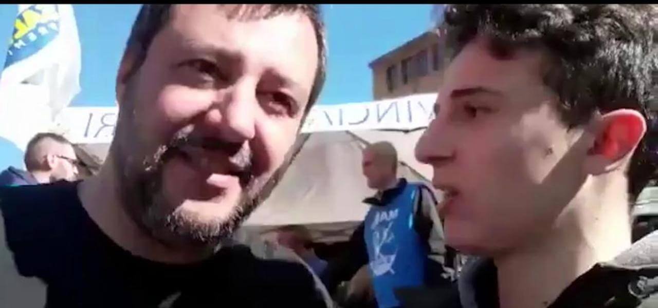 Salvini e il video-selfie
