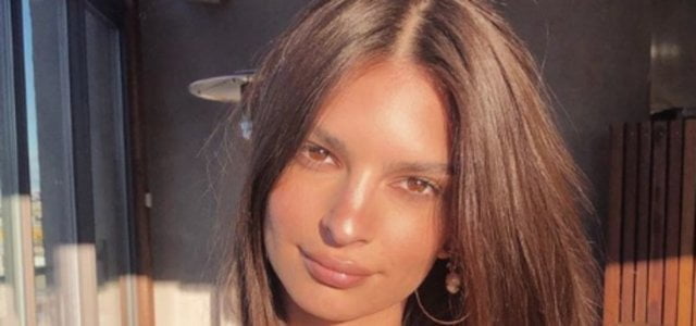 Emily Ratajkowski 2019 instagram 1 640x300