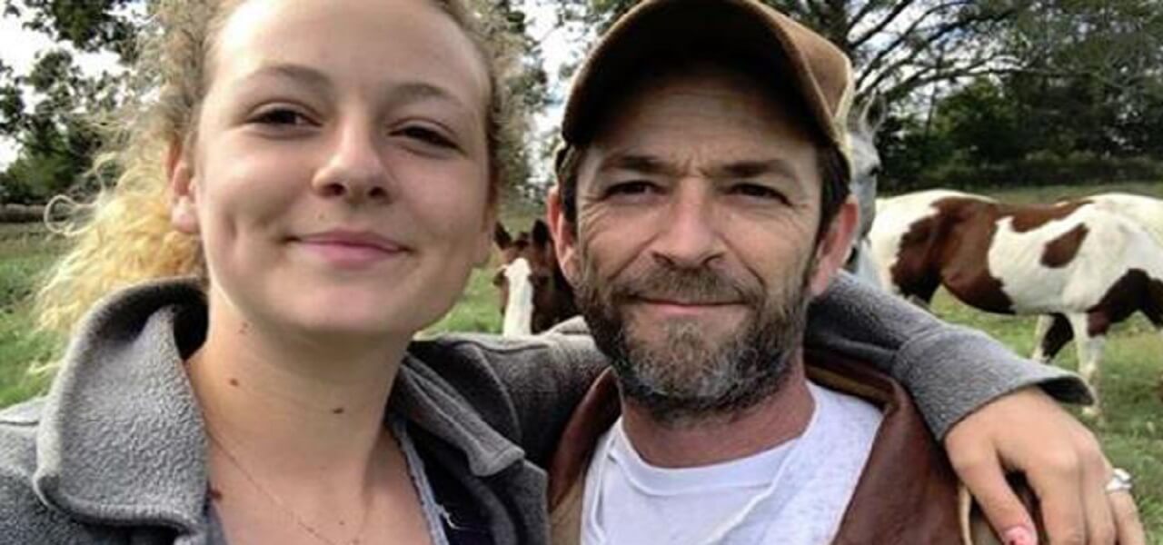 sophie luke perry645