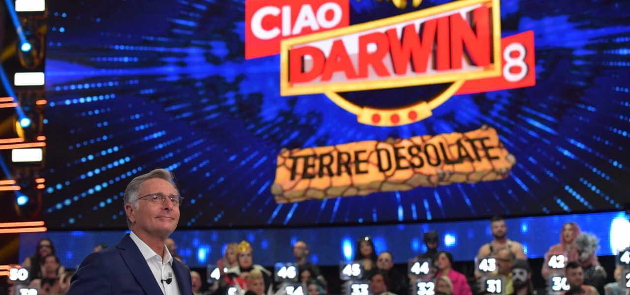 Paolo Bonolis conduce Ciao Darwin 8