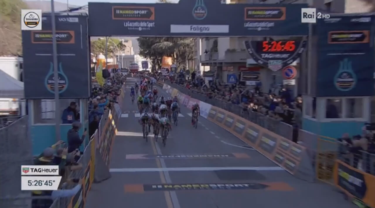 Elia Viviani vince la terza tappa della Tirreno-Adriatico