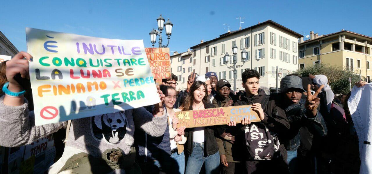scuola studenti ambiente 2 lapresse1280