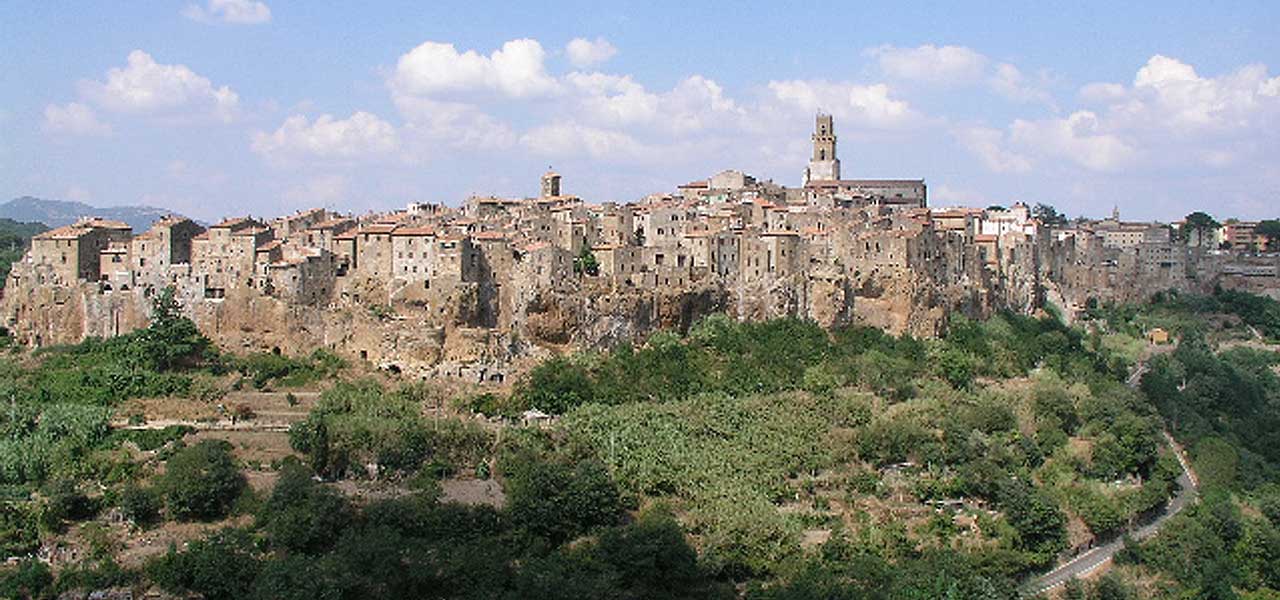Pitigliano, in Toscana