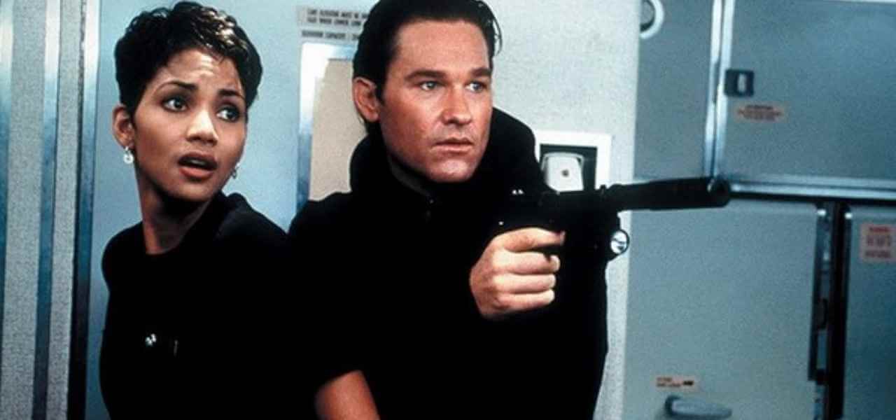 DECISIONE CRITICA, RETE 4/ Streaming video del film con Kurt Russell
