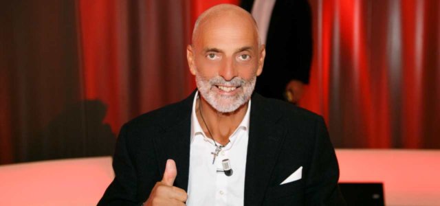 Paolo Brosio al Maurizio Costanzo Show