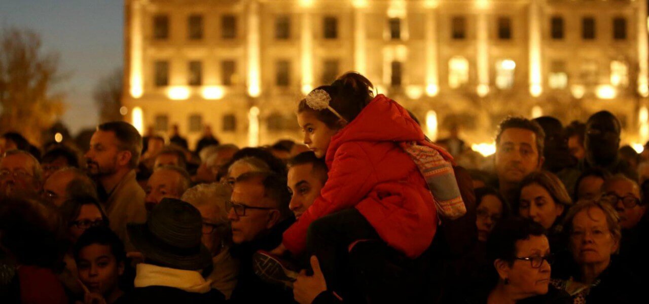francia parigi messa bataclan lapresse1280