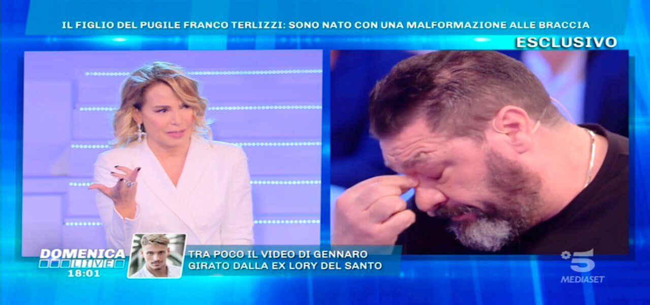 franco terlizzi piange domenica live
