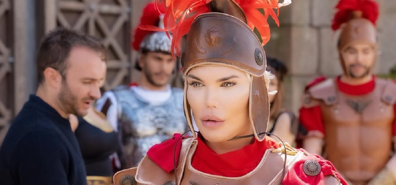 rodrigo alves ken umano plastic world instagram