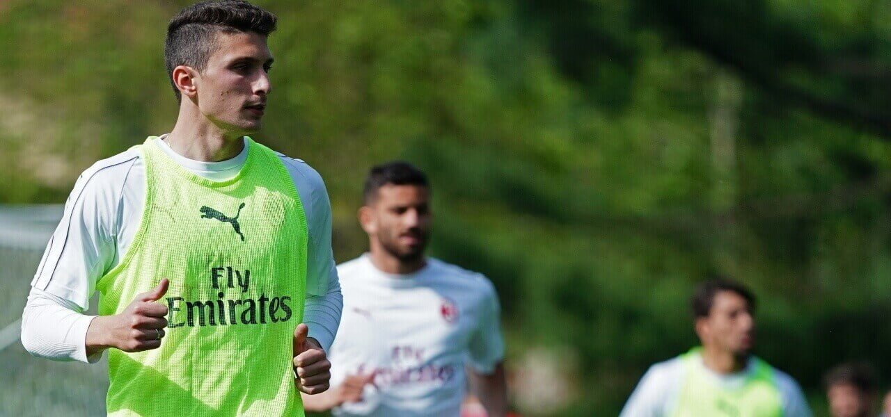 mattia caldara milan 2019 lapresse
