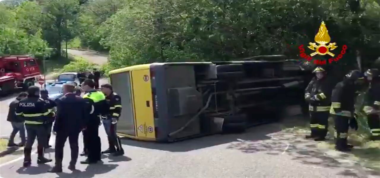 scuolabus padova incidente