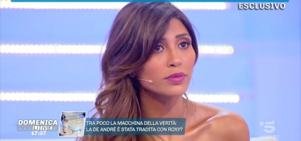 mila suarez domenica live