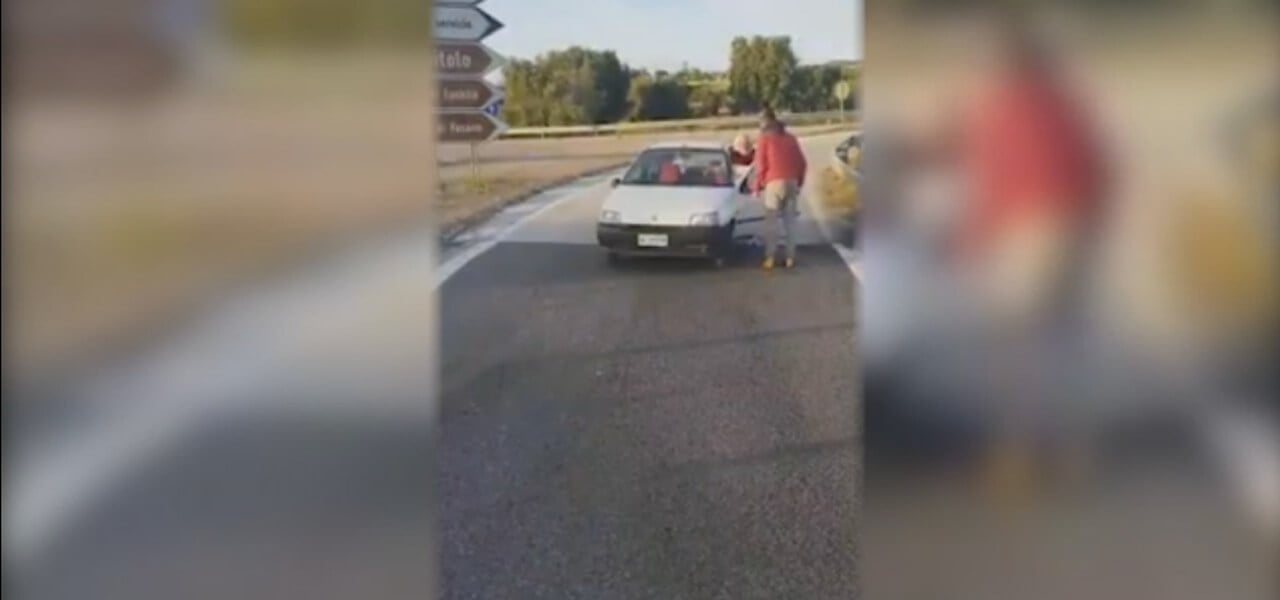 Anziana contromano a Monpoli