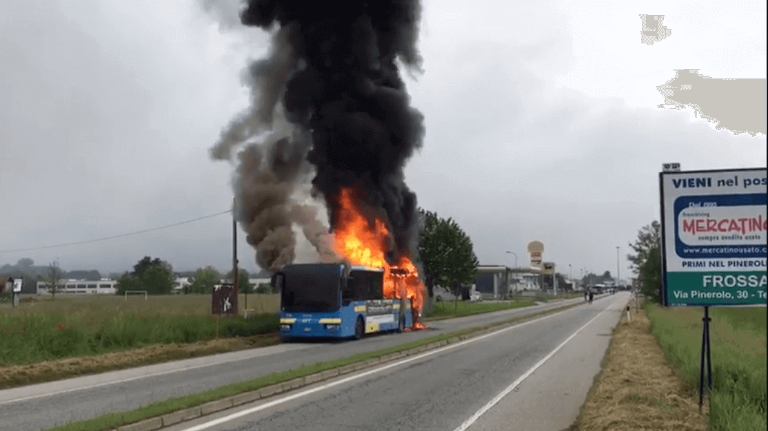 incendio pinerolo yt.png