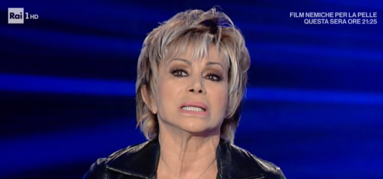 carmen russo 2019 vieni da me
