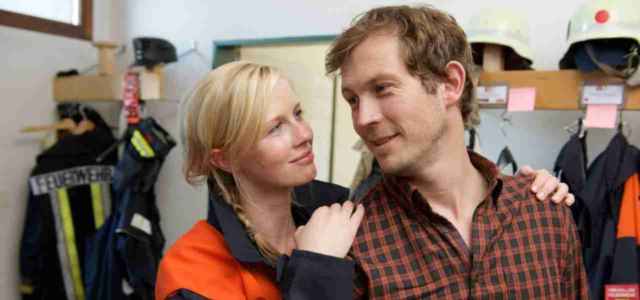 marie is on fire 2019 film 640x300