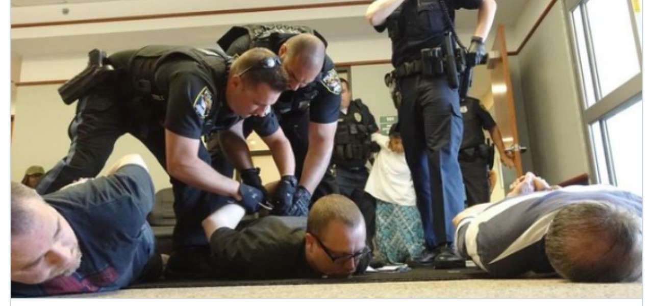 preti arrestati usa
