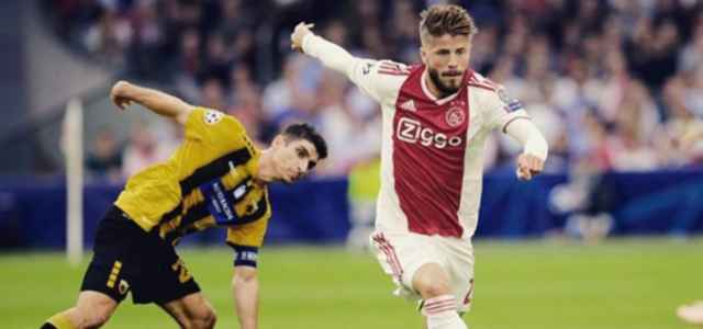 lasse schone 2019 instagram 640x300