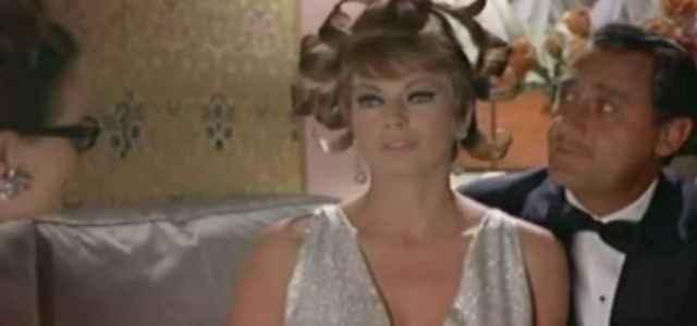 scusi favorevole contrario 2019 film 640x300