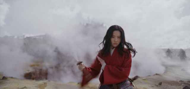 Mulan, Liu Yifei contro Hong Kong