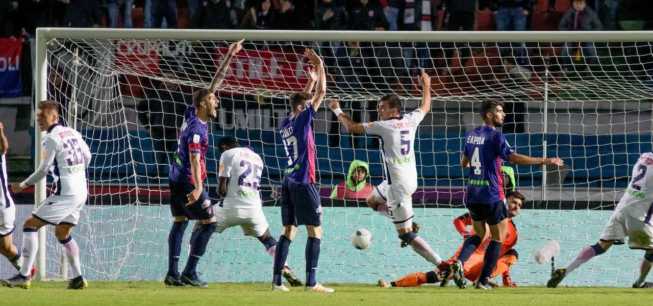 Crotone Cosenza gol lapresse 2019