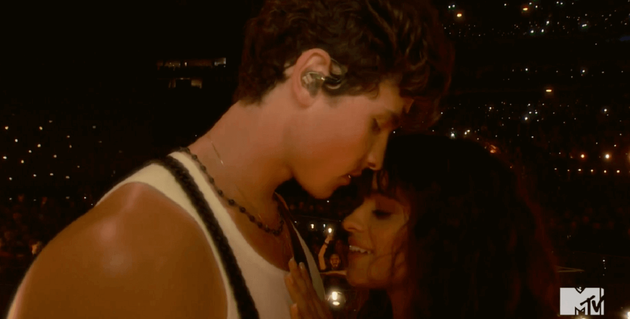 Shawn Mendes Camila Cabello mtv.png