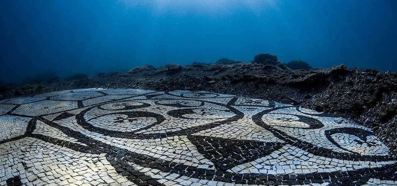 Il Parco Archeologico sommerso a Baia di Bacoli