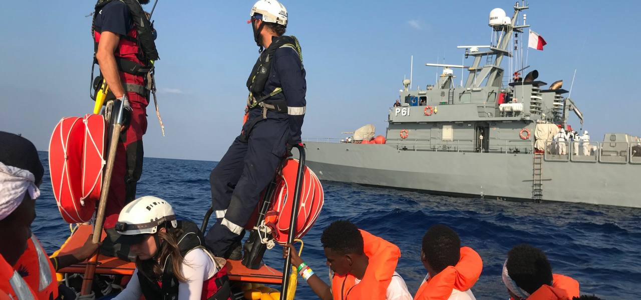 ocean viking migranti