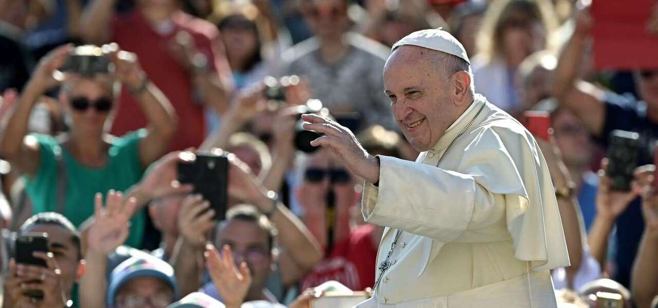 papa francesco 3 lapresse1280