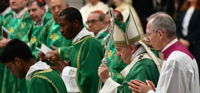 papa francesco vescovi 1 lapresse1280 640x300