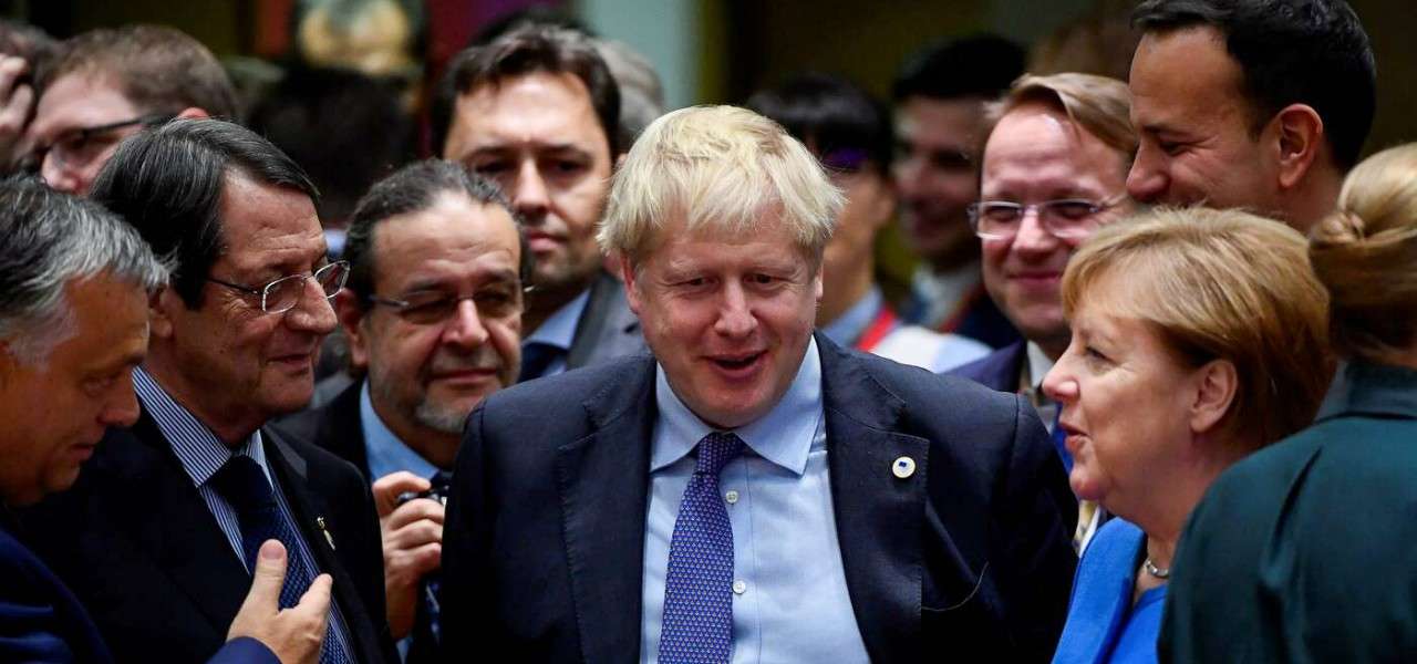 borisjohnson 5 europa merkel lapresse1280