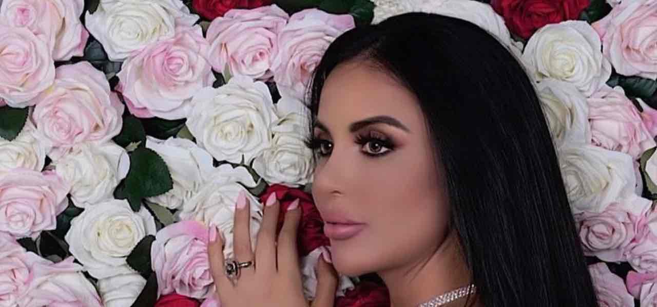 Jennifer Pamplona a Live Non è la D'Urso