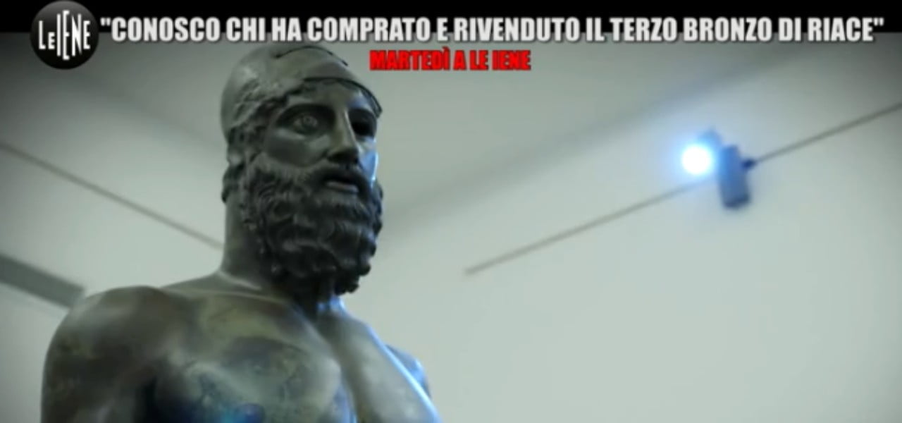bronzi di riace 2019 le iene show